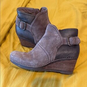Dansko Women's Ankle Boots - Brown and Black
